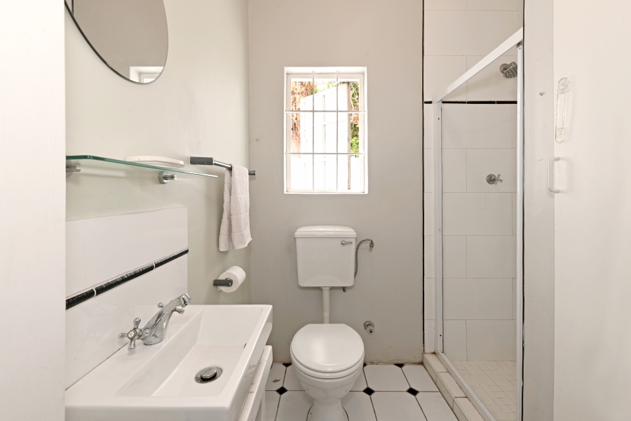 2 Bedroom Property for Sale in Kenilworth Western Cape